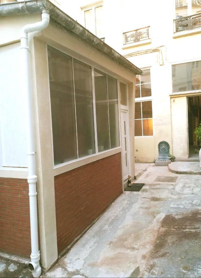 Maisonnette Studio Sur Cour Paříž Exteriér fotografie